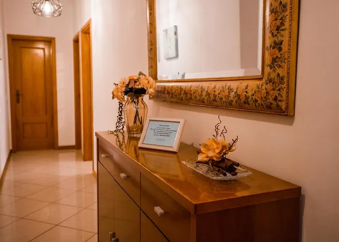 Charm T2 With Big Terrace Self Check-in Διαμέρισμα Αλμπουφέιρα