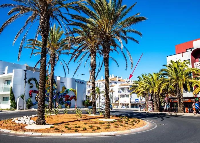 Charm T2 With Big Terrace Self Check-in Διαμέρισμα Αλμπουφέιρα