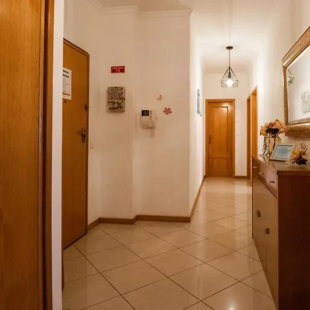 Charm Apartment T2 With Big Private Terrace Self Check-In *