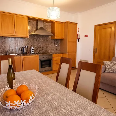 Charm T2 With Big Terrace Self Check-in * Albufeira